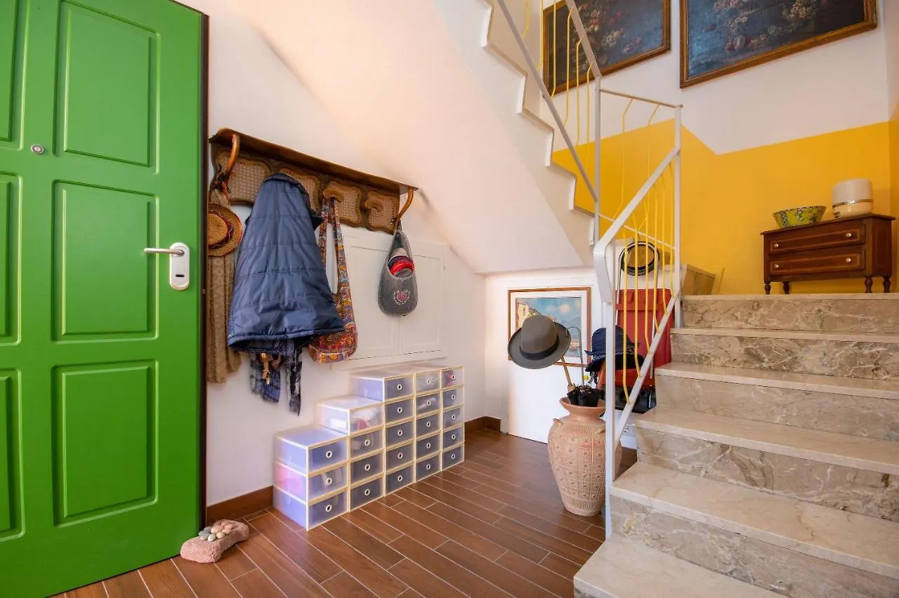 Orange Apartment Saló
